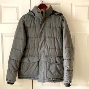 Old Navy Men’s Insulated Water Resistant Coat